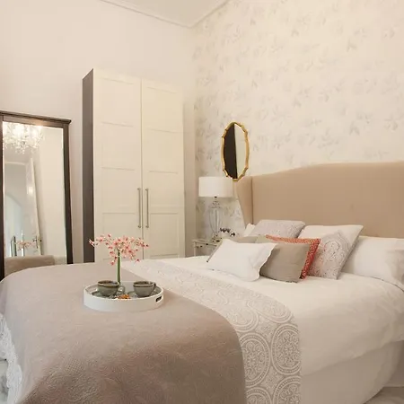 Apartment Living4malaga Aduana Presidential